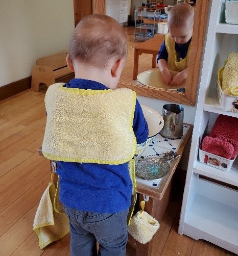 toddler handwashing